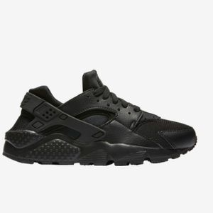Woman’s huarache